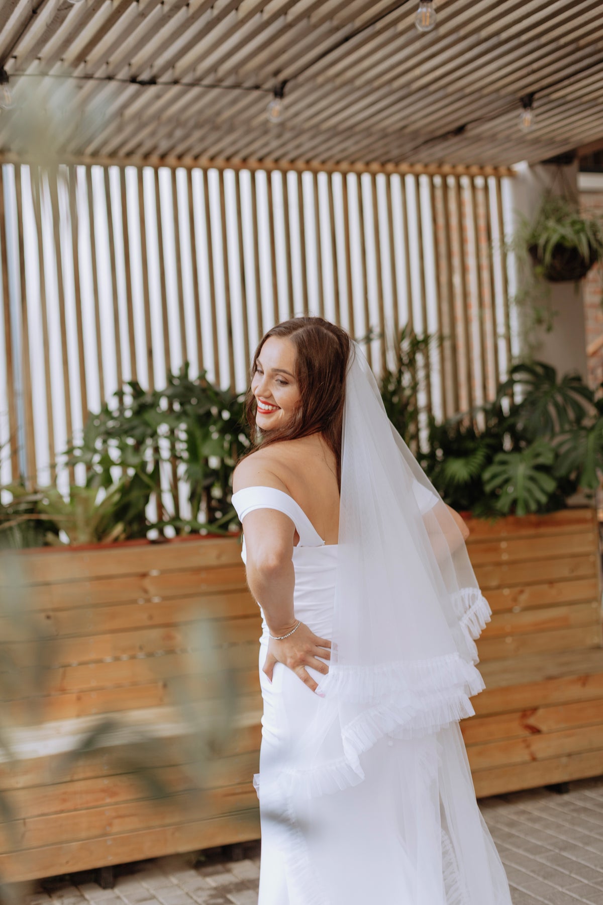 Ruffle Edge Wedding Veil