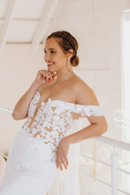 Load image into Gallery viewer, TRISTEN