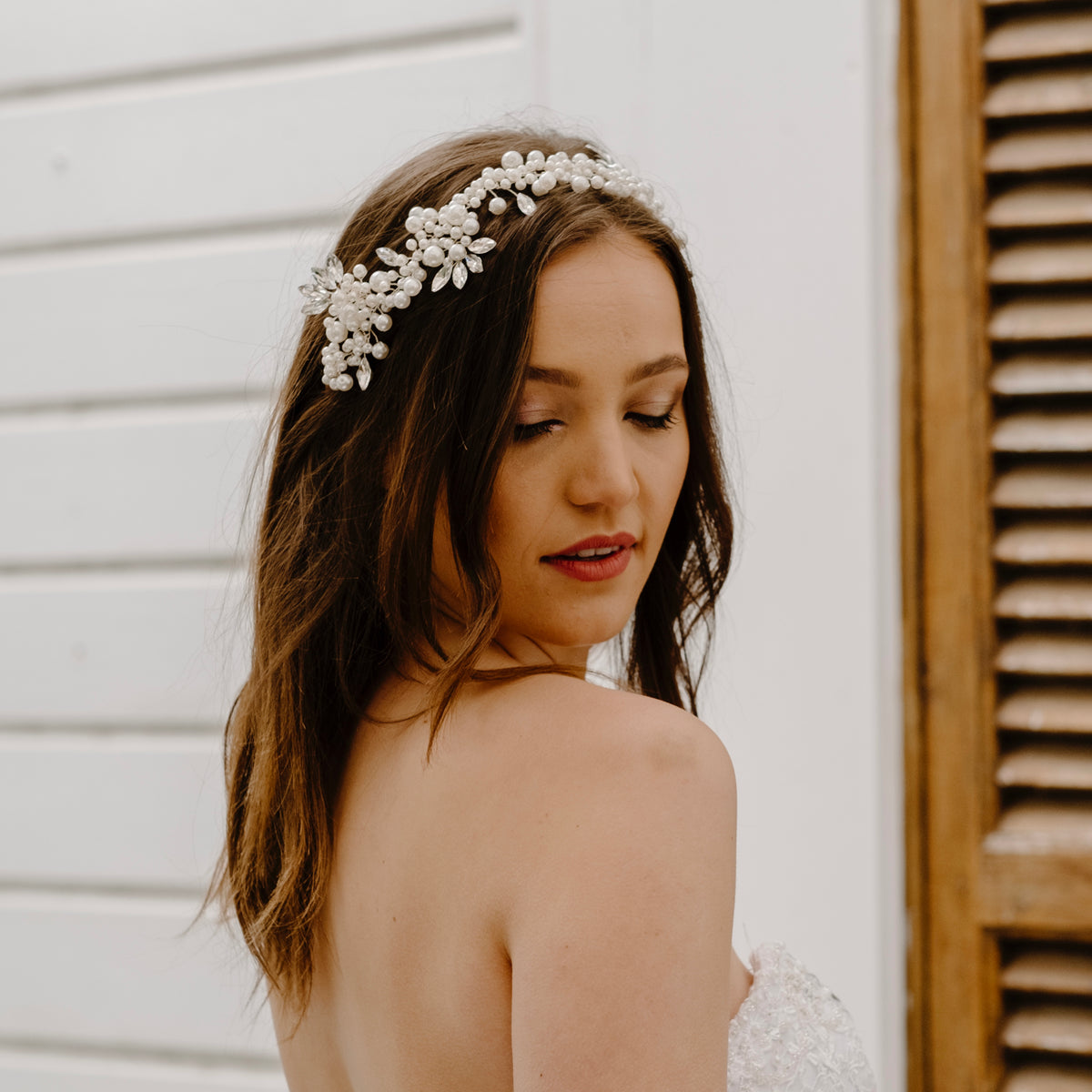 BRIDAL ACCESSORIES