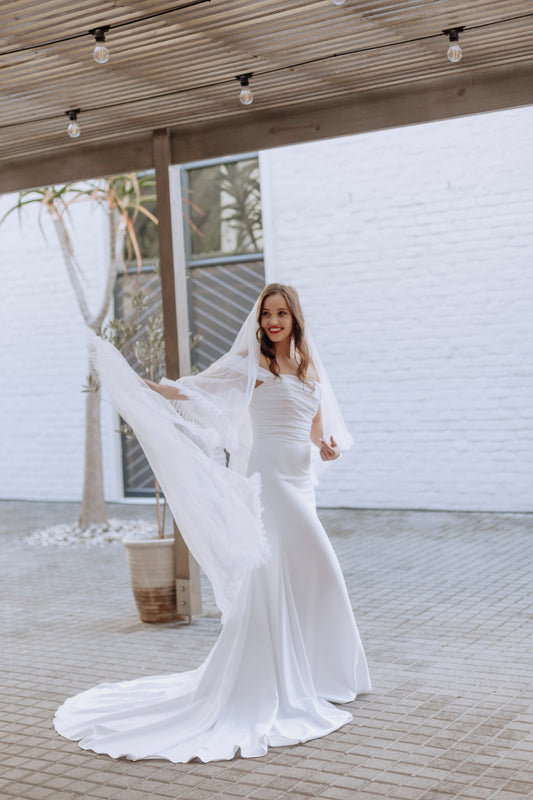 Veil- Ruffle